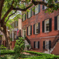 What is downtown savannah known for?