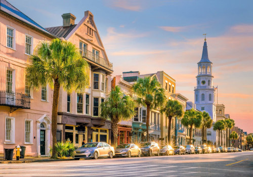 Is savannah or charleston better?